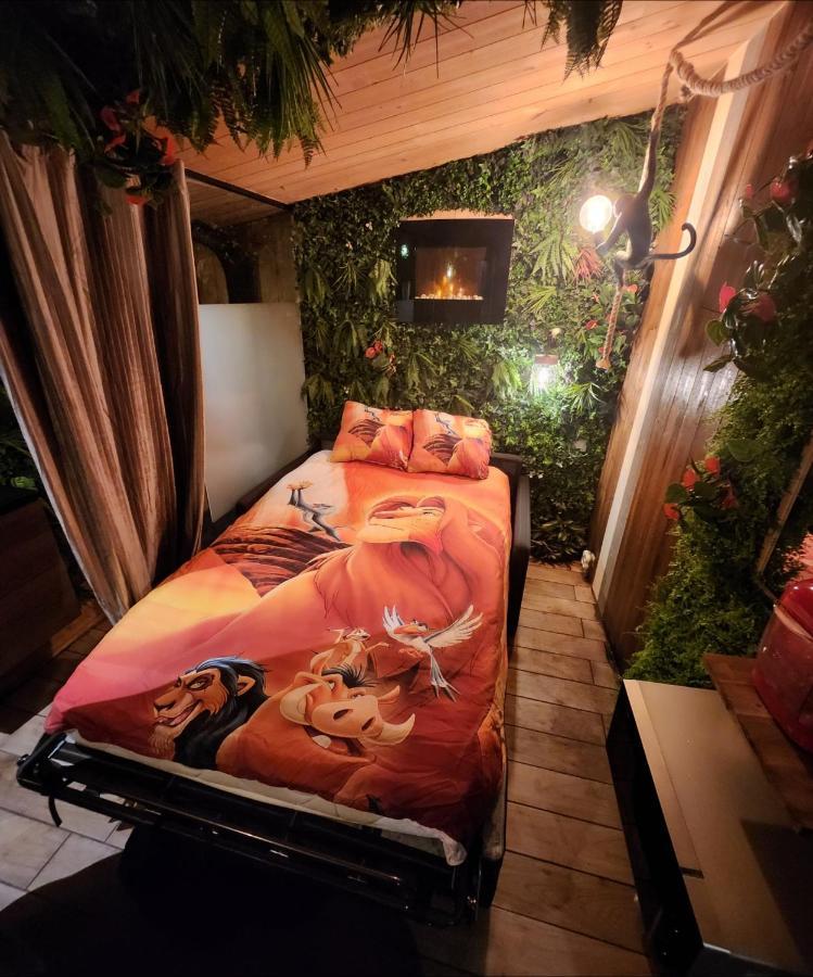 Indiana Jones A 10 Minutes Du Parc Disneyland Conde-Sainte-Libiaire Εξωτερικό φωτογραφία